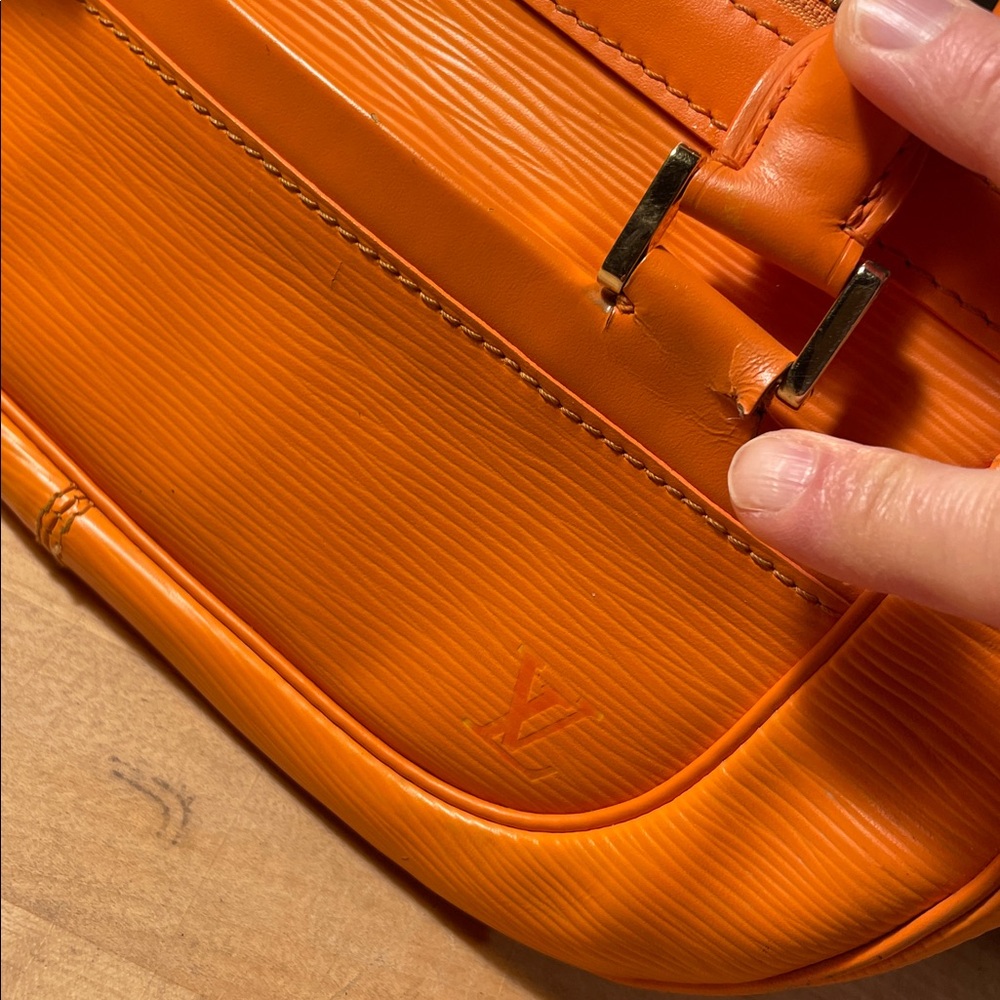 Louis Vuitton Vintage Marc Jacobs Era Dhanura Danura Orange Epi Leather Bag ! - Picture 2 of 14